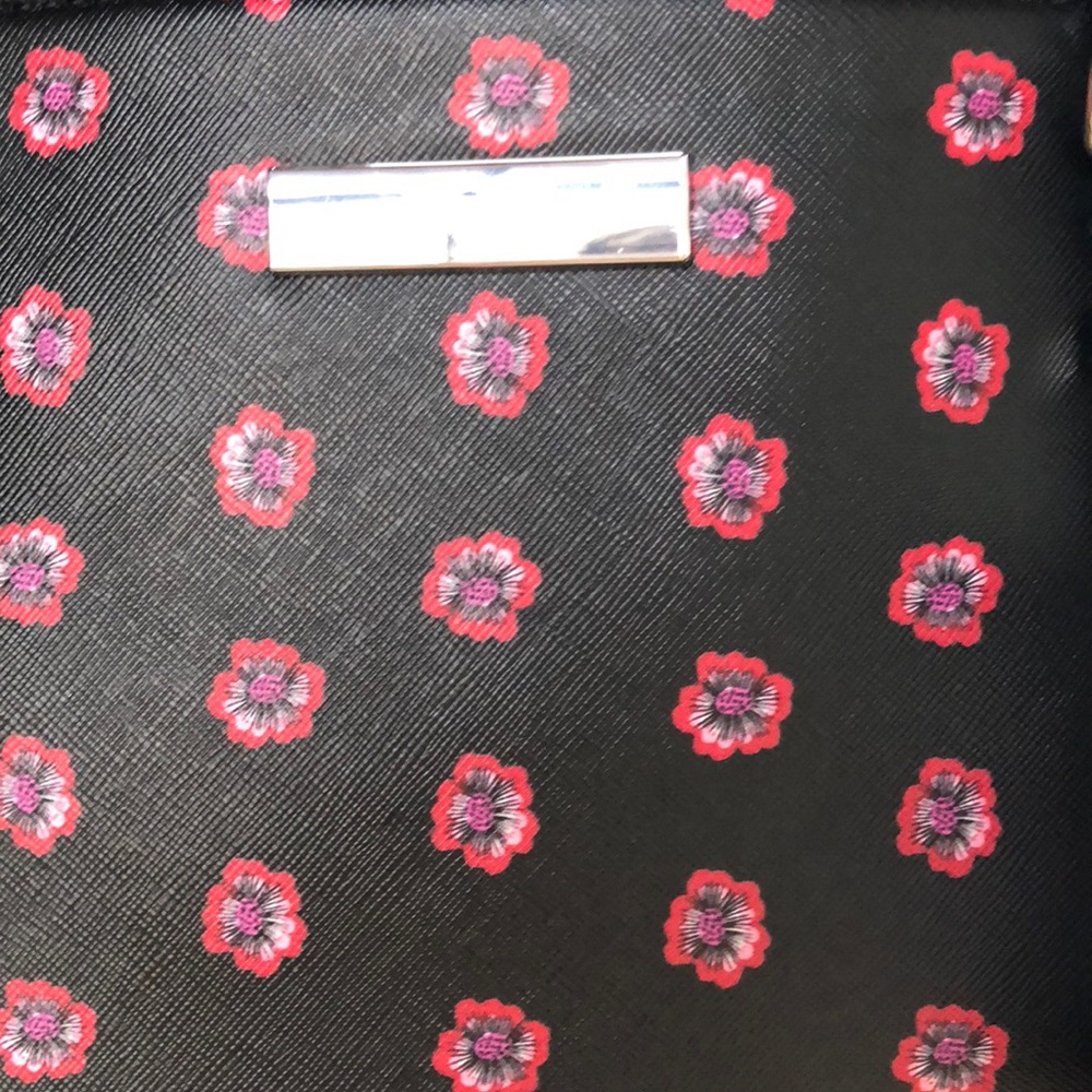 NWT Nine West It Girl black and red tote bag - Picture 5 of 5